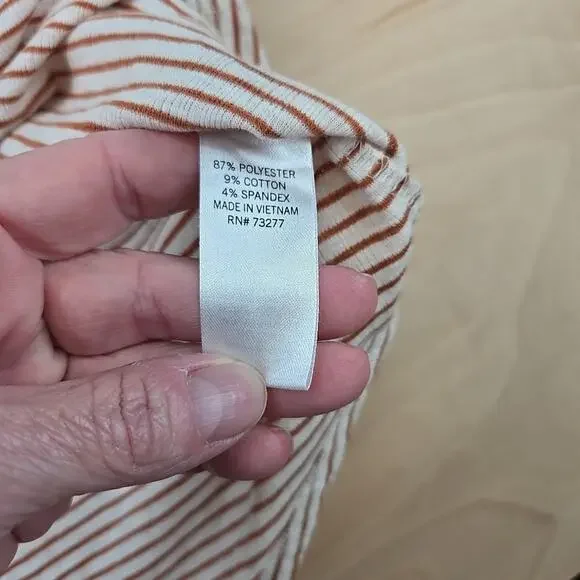 Sonoma Kohls Lot of 3 Women's Short Sleeve Henley Tops XL - Picture 4 of 16